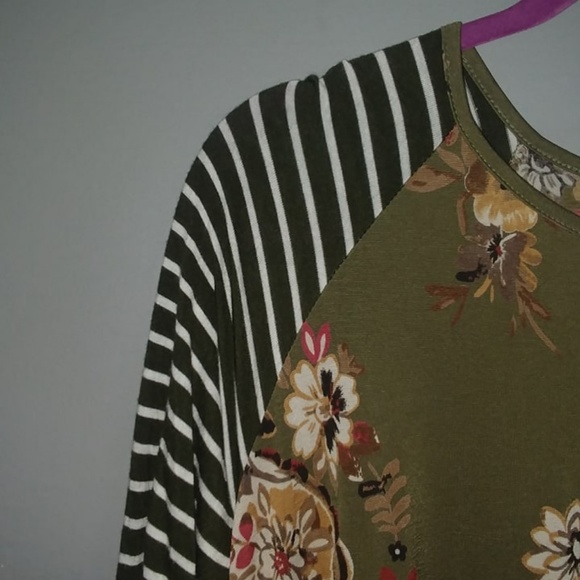 < Filly Flair > Long Sleeve Dress with pockets - Picture 5 of 7